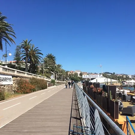 Apartamento Sea On Salita Poggio San Remo